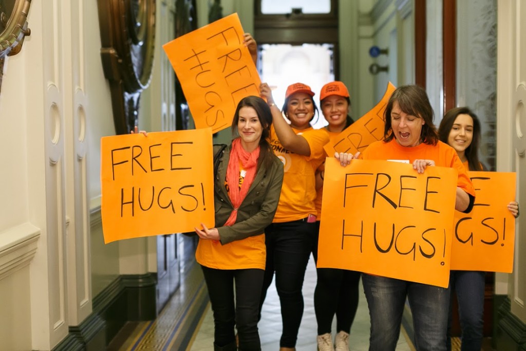 Free hugs